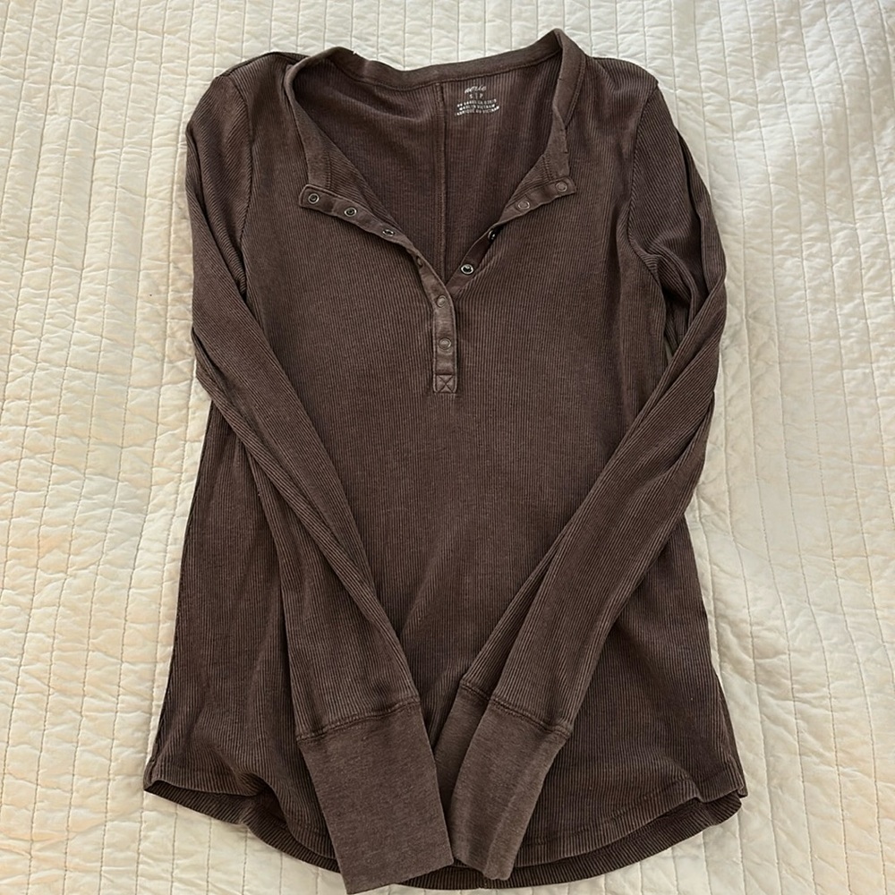 Aerie Henley top
